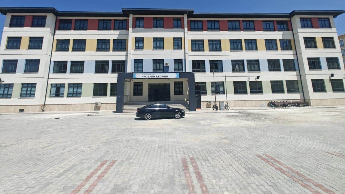 HACI SADIK İLKOKULUMUZ 2025-2026 EĞİTİM VE ÖĞRETİM YILINDA AÇILMIŞTIR.